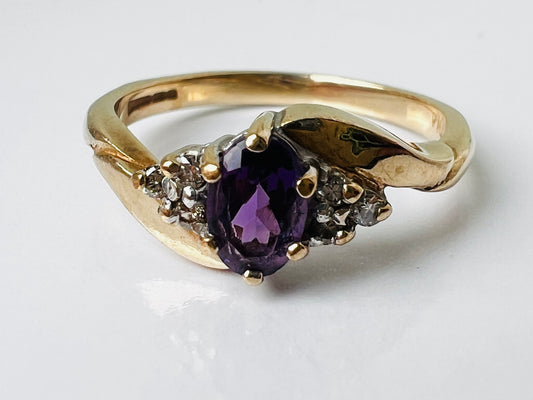 9ct Gold Amethyst & Diamond Ring