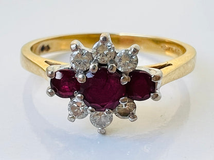 Vintage 18ct Gold Ruby & Diamond Ring