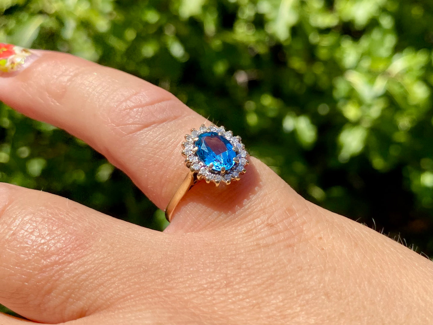 Vintage 9ct Gold Topaz & Diamond Ring