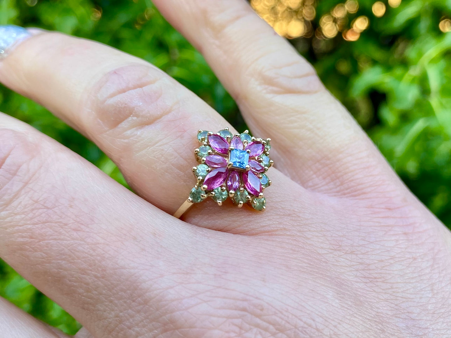 9ct Gold Coloured Sapphire Ring