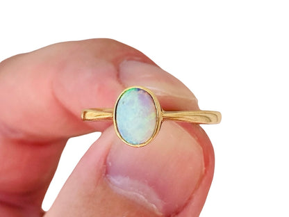 Antique 18ct Gold Opal Ring