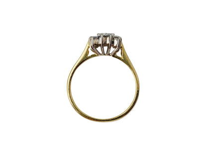 18ct Gold Diamond Cluster Ring