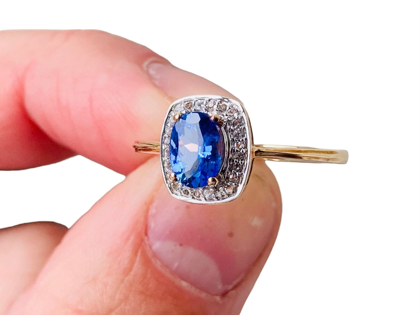9ct Gold Tanzanite & Zircon Ring