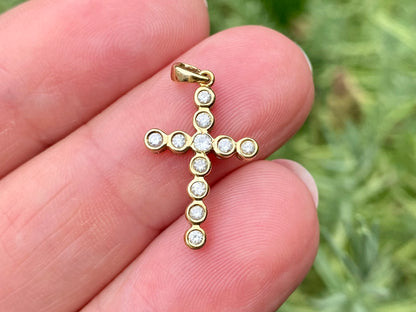 9ct Gold Diamond Cross Pendant