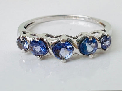 9ct Gold Tanzanite Ring