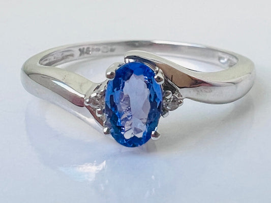 9ct Gold Tanzanite & Diamond Ring
