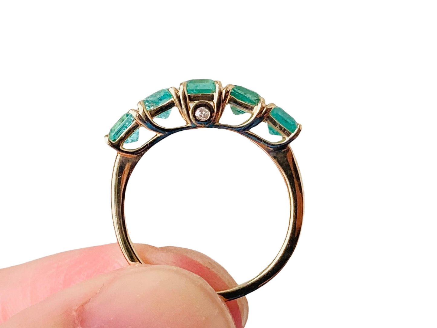 9ct Gold Emerald & Diamond Ring