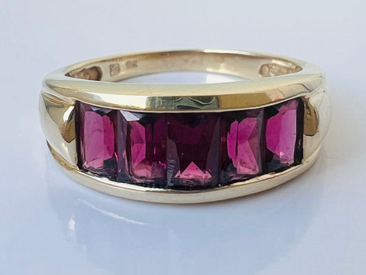 9ct Gold Rhodolite Garnet Ring