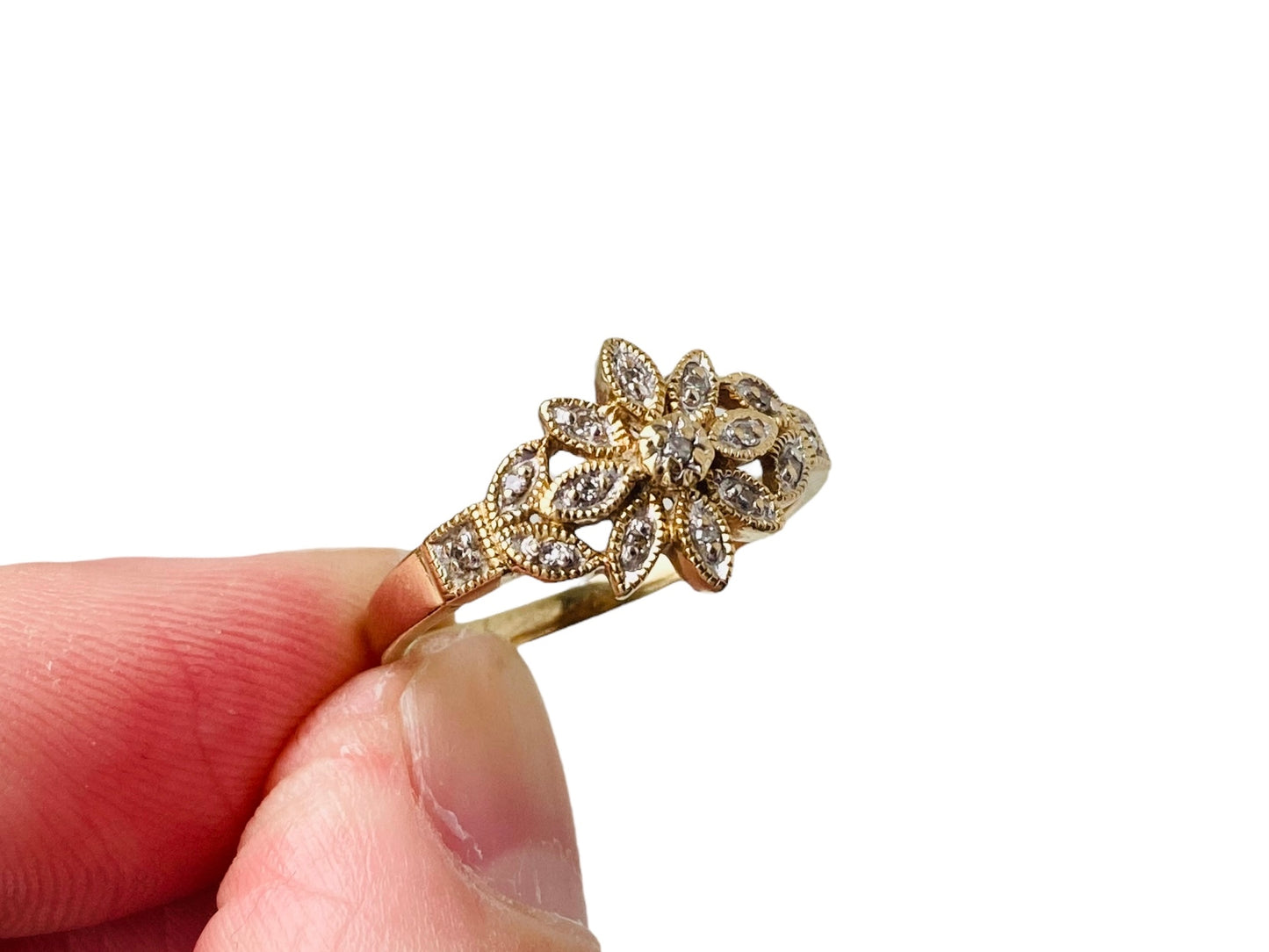 9ct Gold Diamond Ring