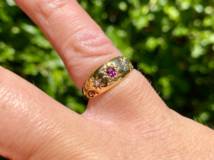 Antique 18ct Gold Ruby & Diamond Ring