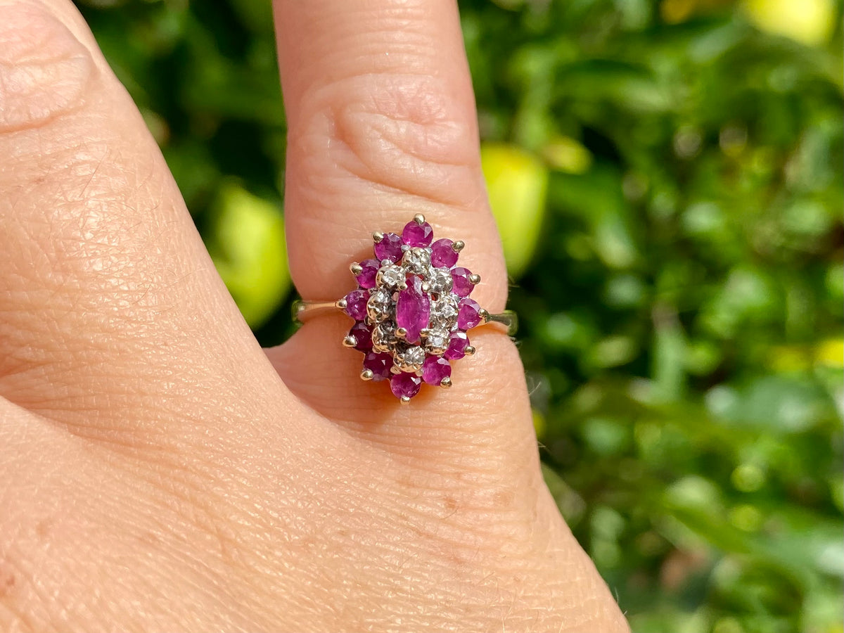 Vintage 9ct Gold Ruby & Diamond Ring