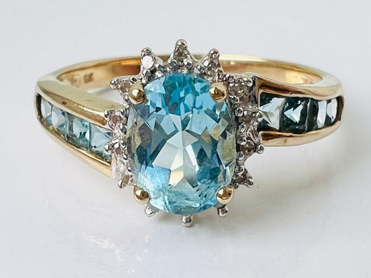 9ct Gold Topaz & Diamond Ring