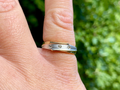 9ct Gold Diamond Ring