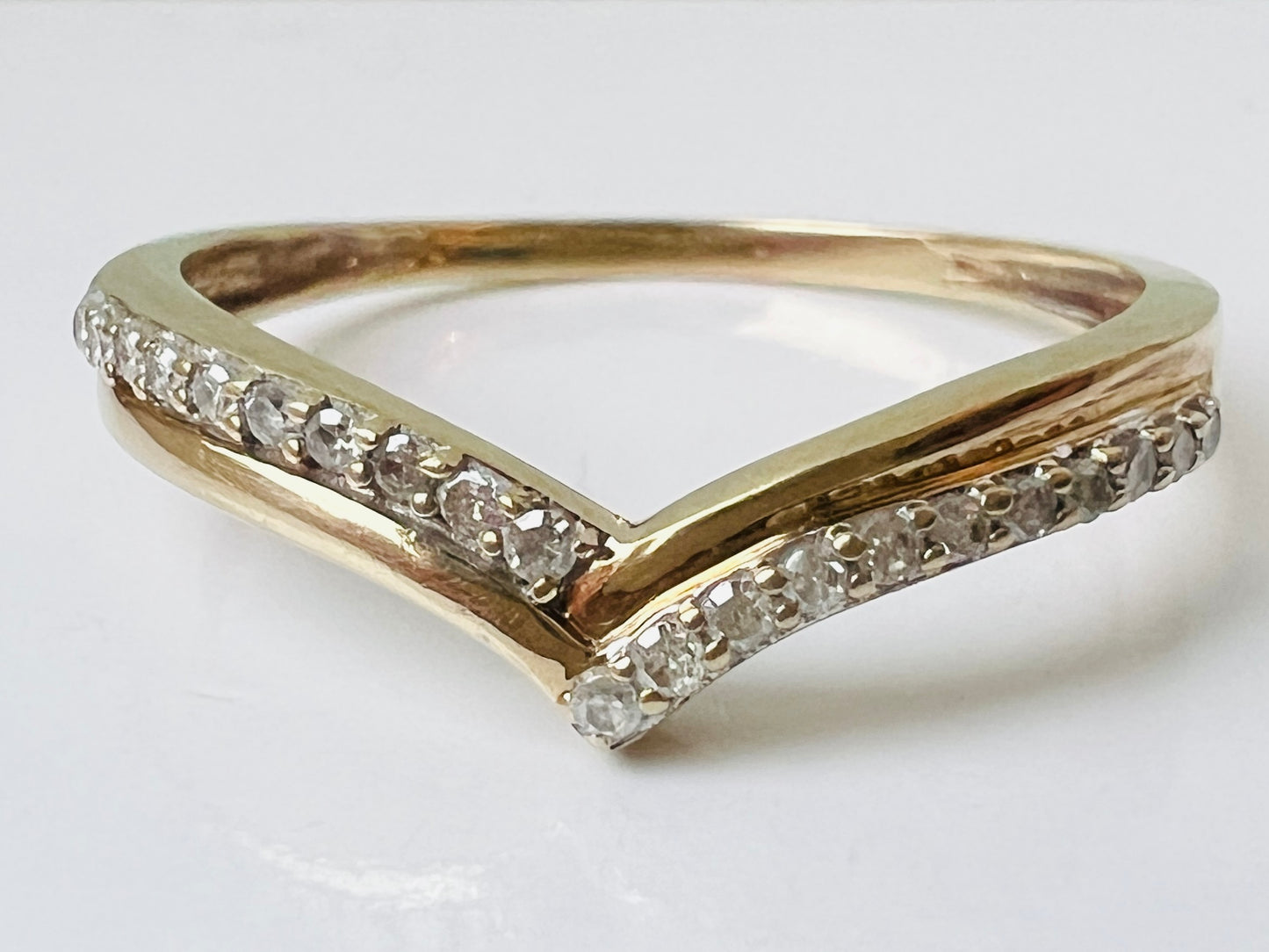 9ct Gold Diamond Wishbone Ring