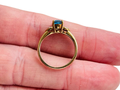 9ct Gold Topaz & Diamond Ring