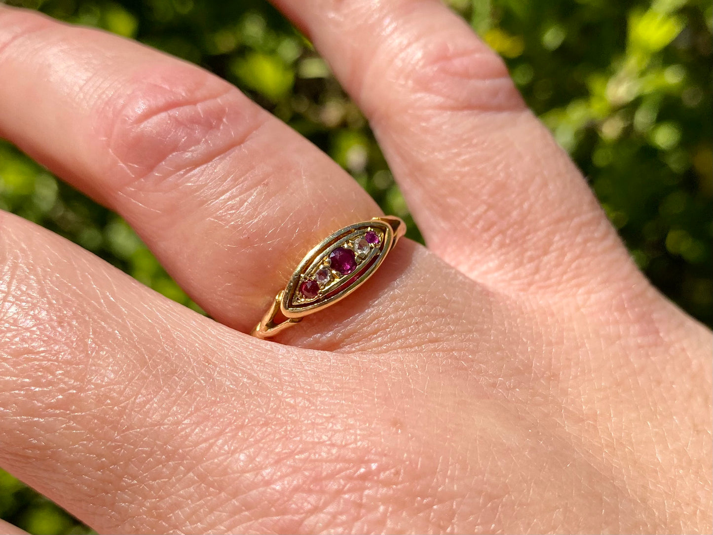 Antique 18ct Gold Ruby & Diamond Ring
