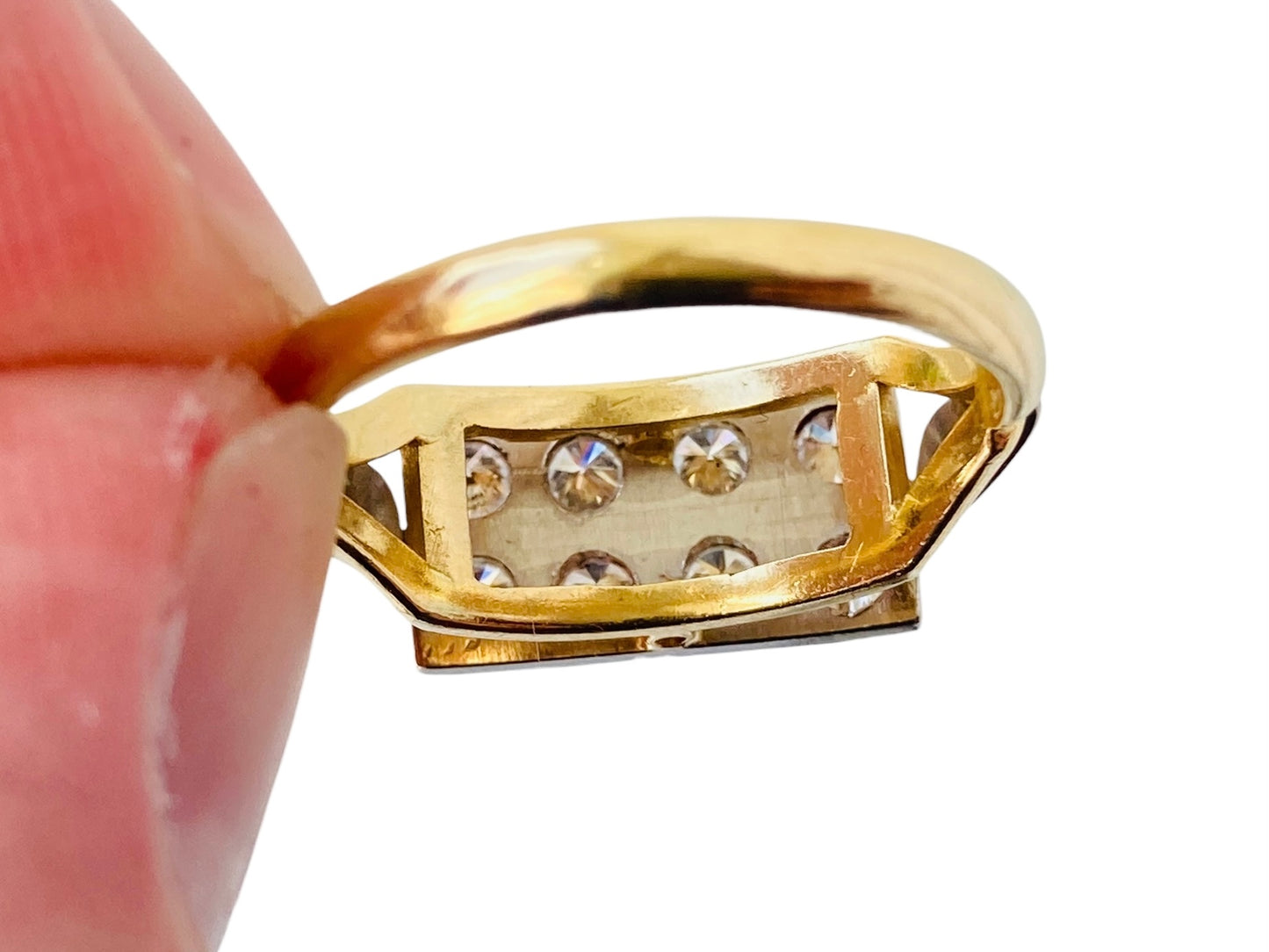 Vintage 18ct Gold Eight-Stone Diamond Ring
