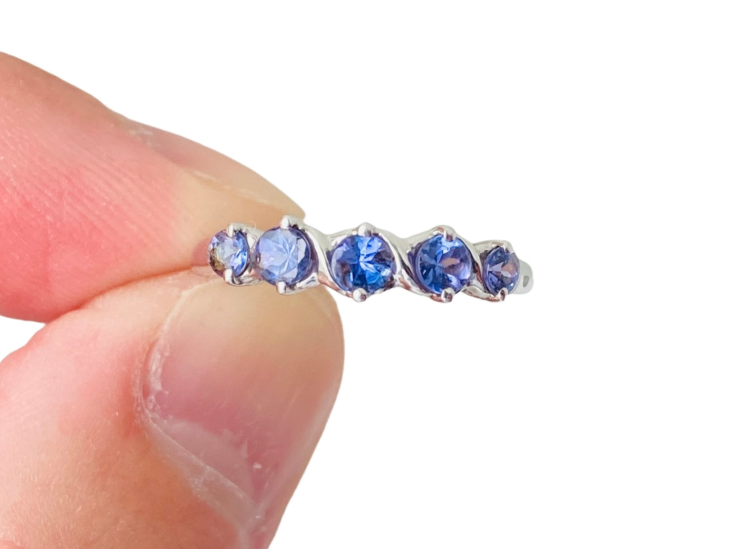 9ct Gold Tanzanite Ring