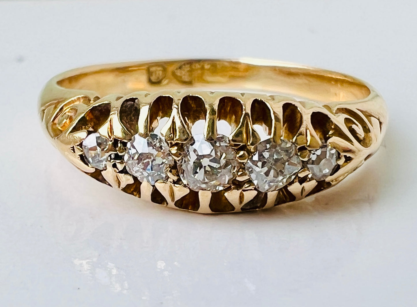 Antique 18ct Gold Diamond Ring