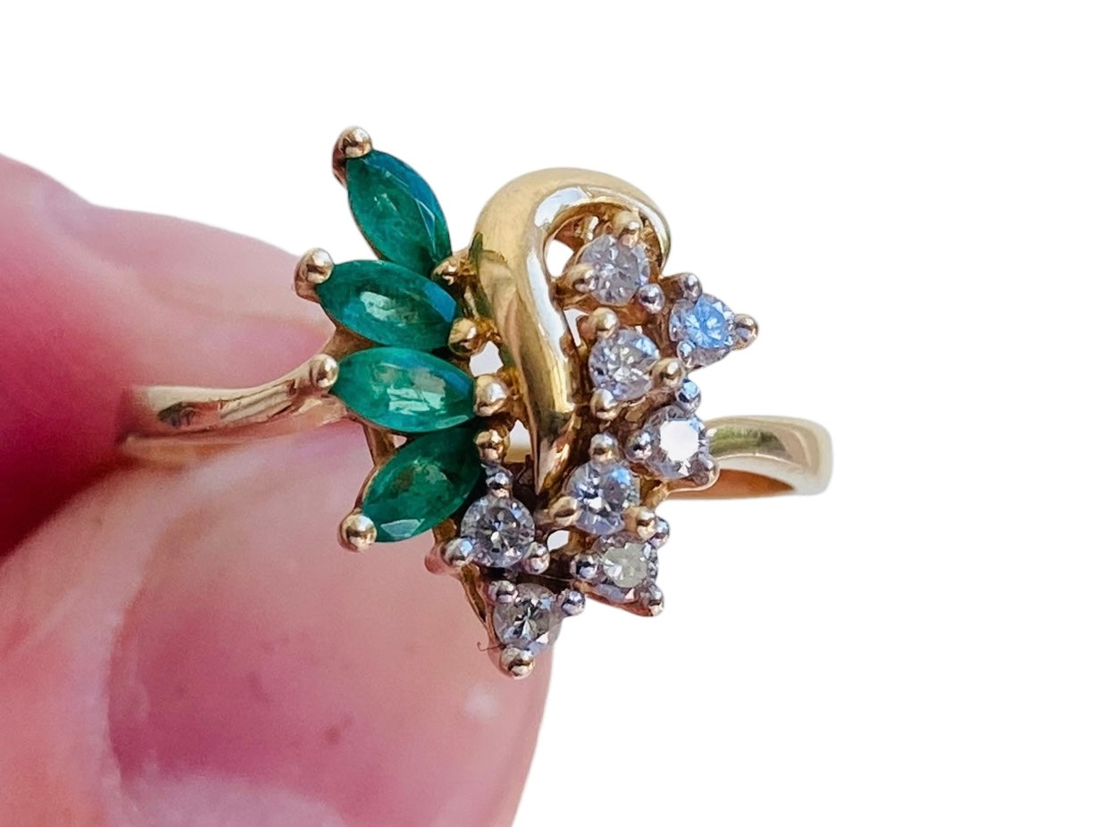 14ct Gold Emerald & Diamond Ring