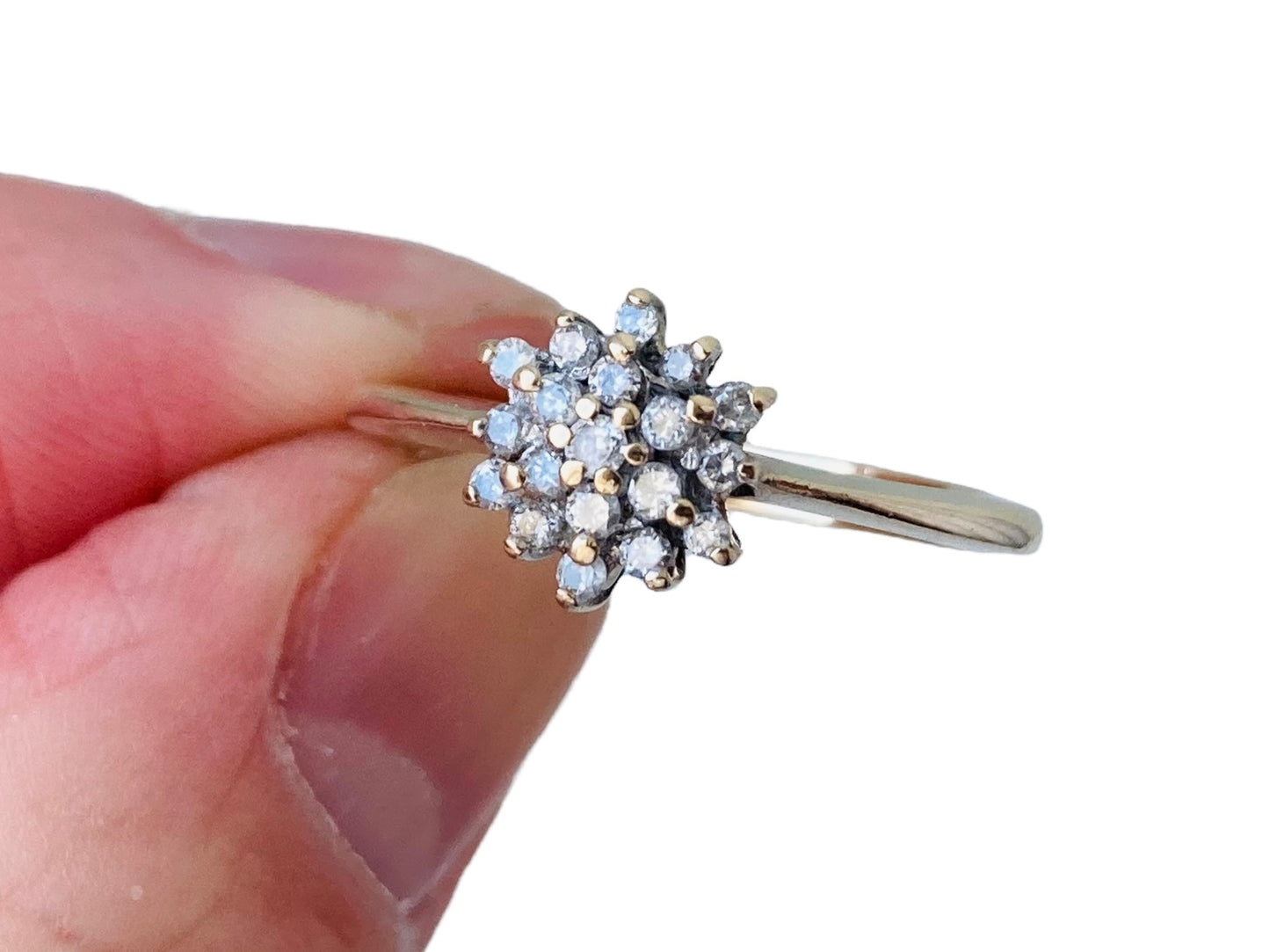 9ct Gold Diamond Ring
