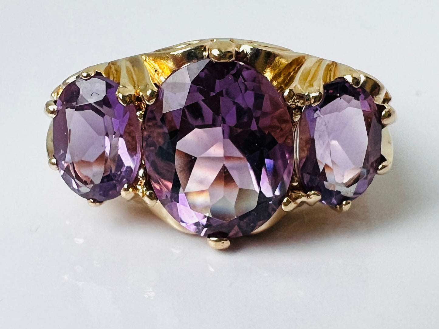 Vintage 9ct Gold Amethyst Ring