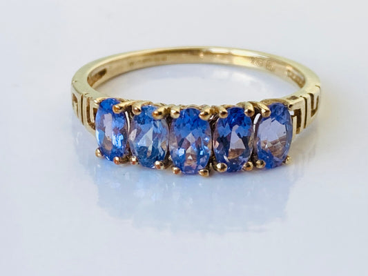 9ct Gold Tanzanite Ring