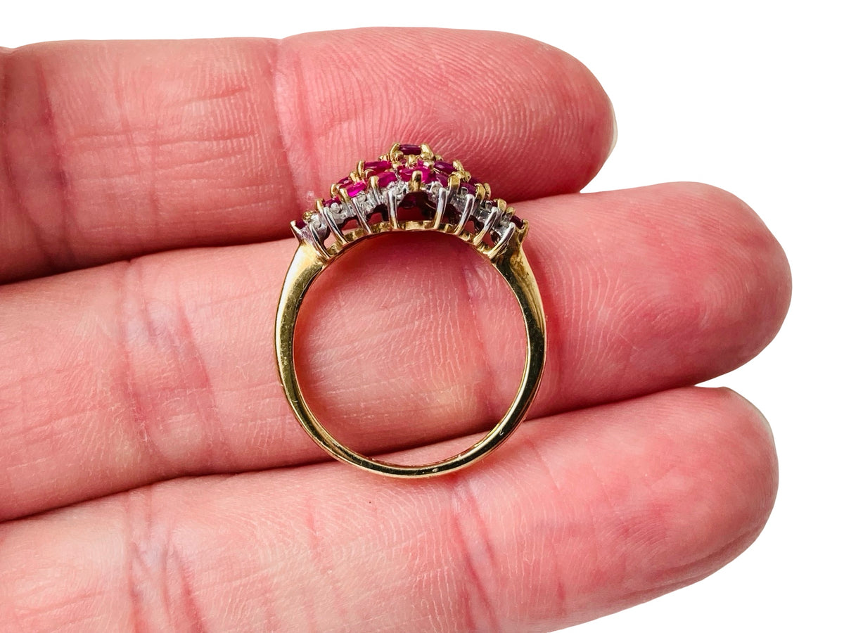 9ct Gold Ruby & Diamond Ring