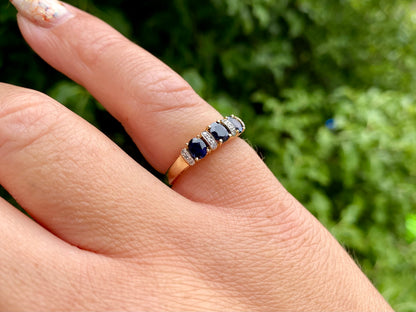 9ct Gold Sapphire & Diamond Ring