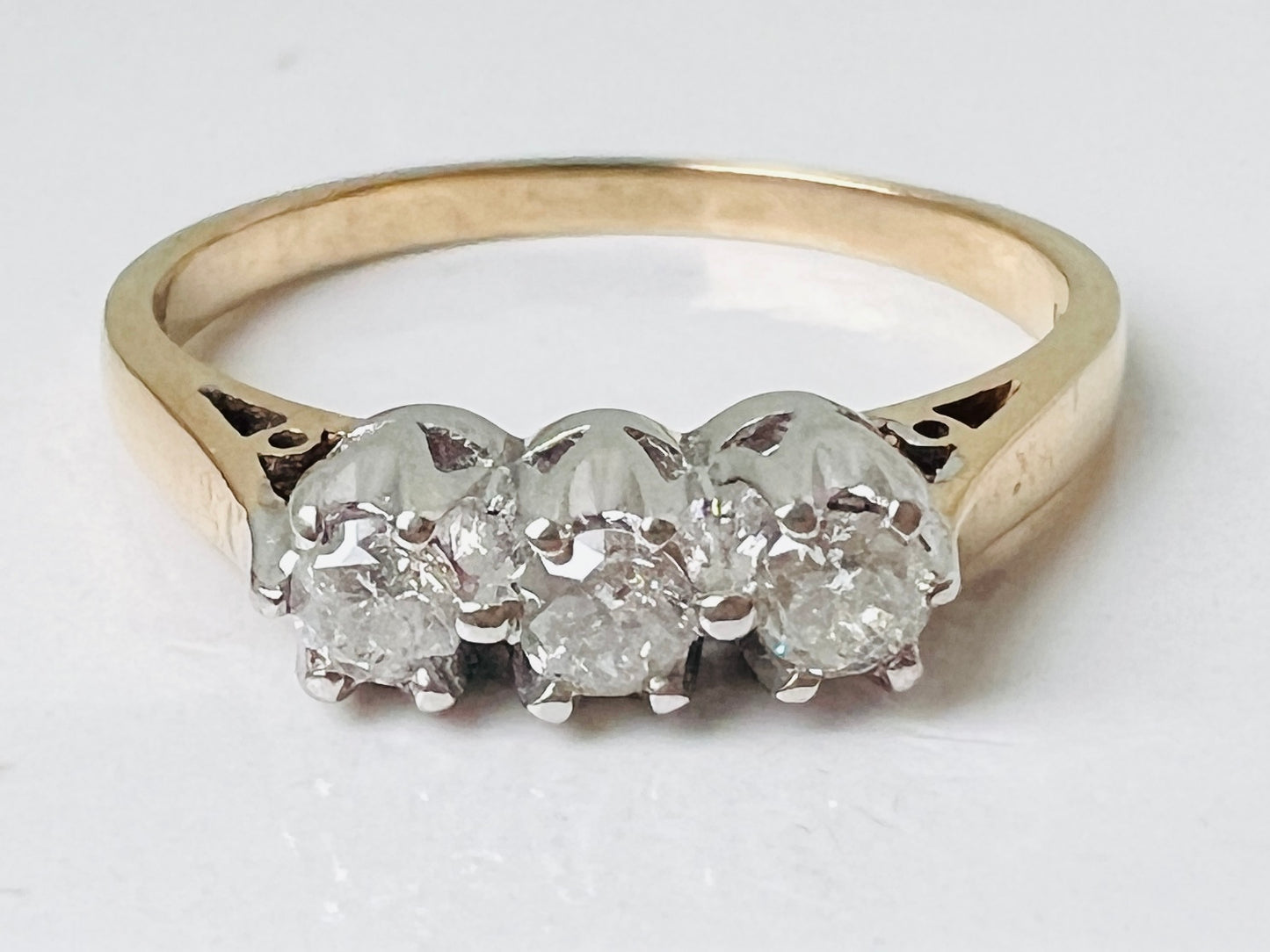 9ct Gold Three-Stone 0.25ct Diamond Ring