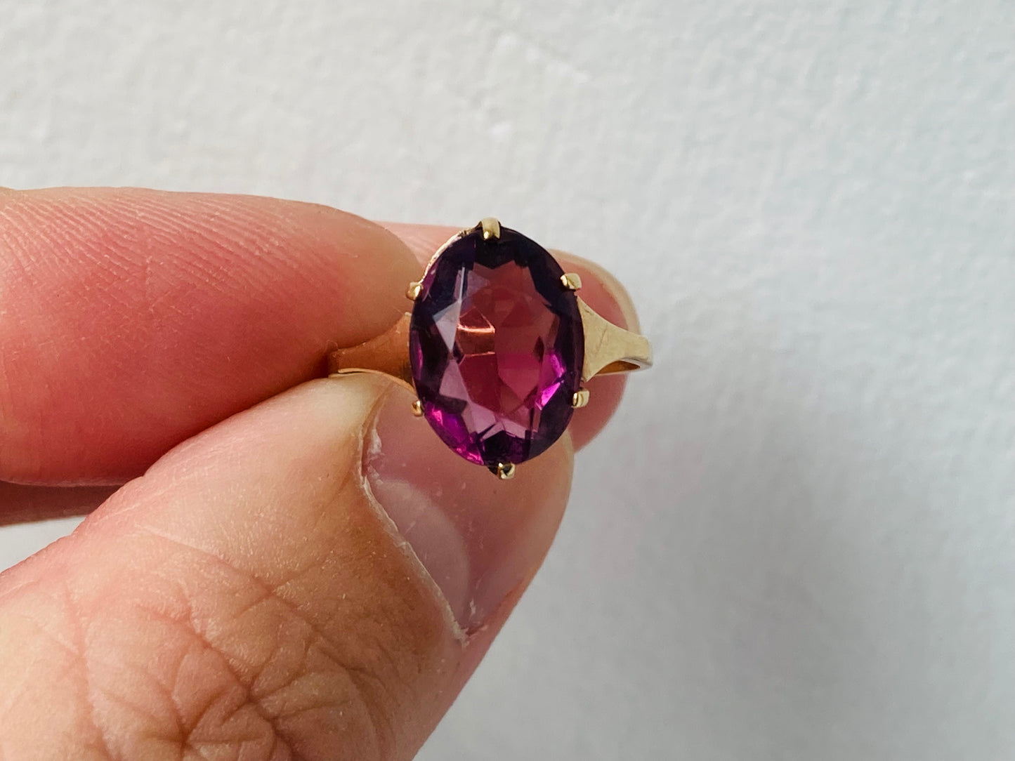 Vintage 9ct Gold Amethyst Ring