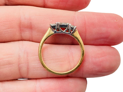 18ct Gold Diamond Ring