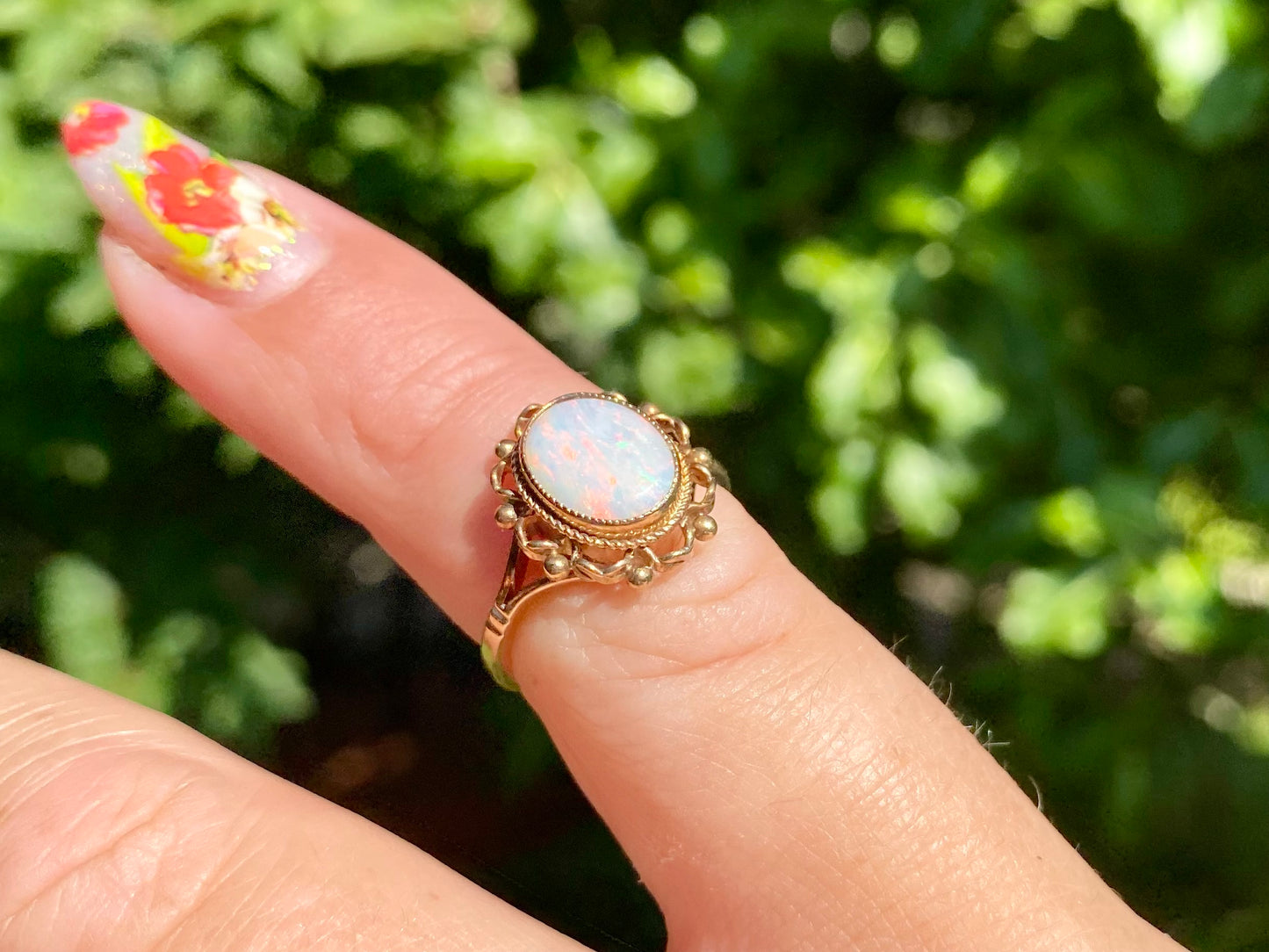Vintage 9ct Gold Opal Ring