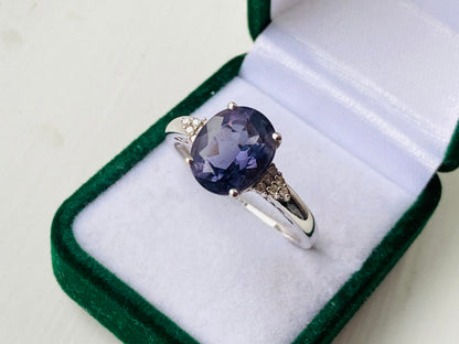 9ct Gold Iolite & Diamond Ring