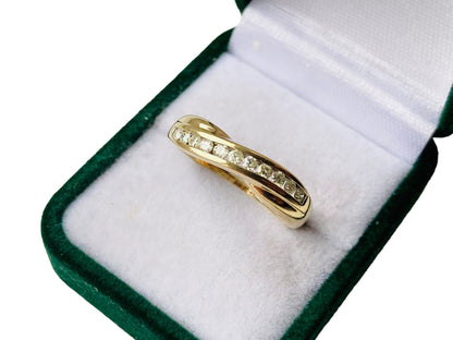 9ct Gold Diamond Ring