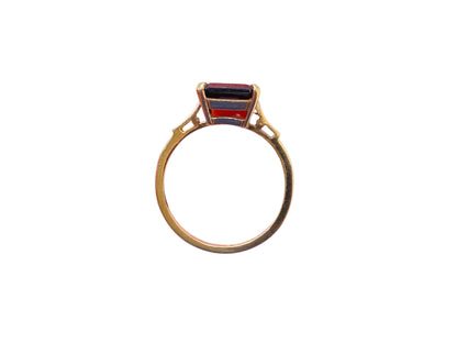 Vintage 9ct Gold Garnet Ring