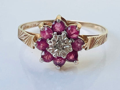 9ct Gold Ruby & Diamond Ring