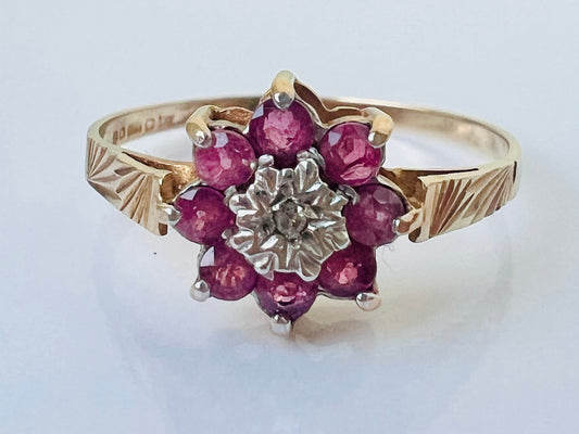 9ct Gold Ruby & Diamond Ring