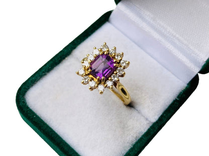 Vintage 18ct Gold Amethyst & Diamond Ring