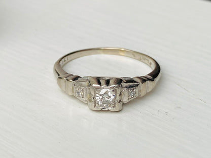 Antique 18ct Gold Diamond Ring