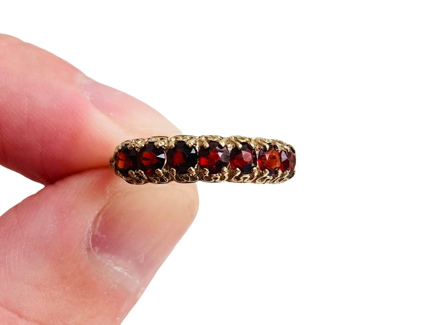 Vintage 9ct Gold Garnet Ring