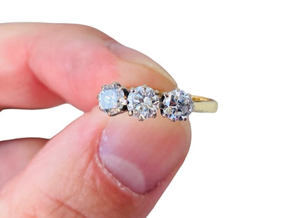 Vintage 18ct Gold Three-Stone Diamond Ring