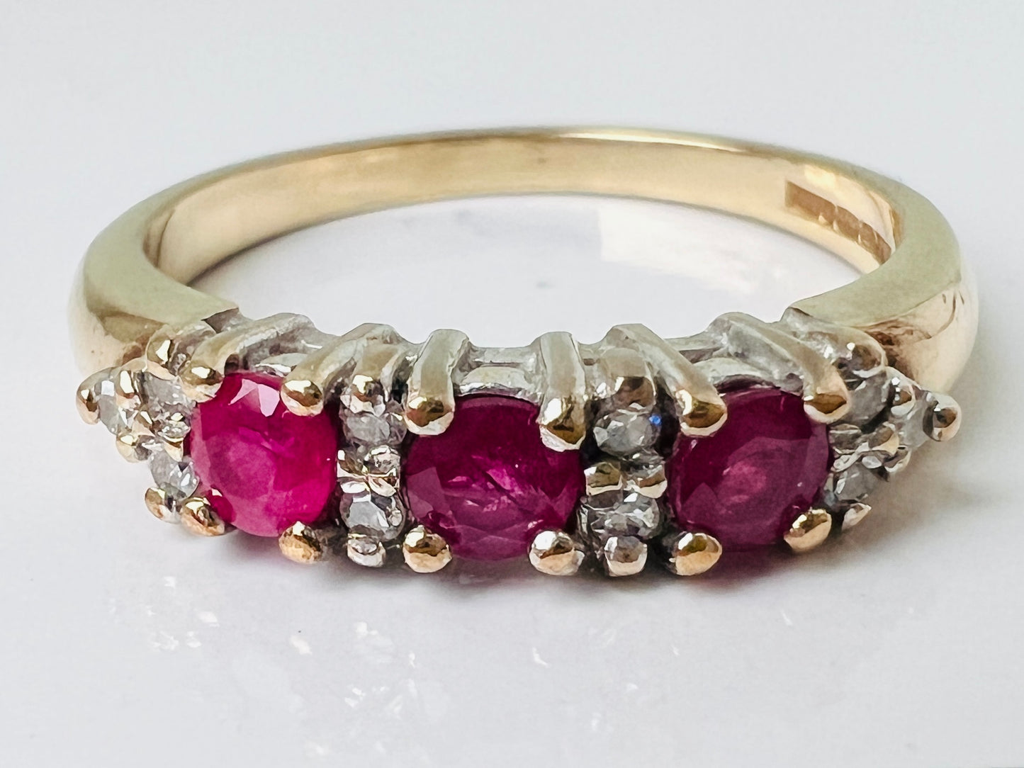 9ct Gold Ruby & Diamond Ring