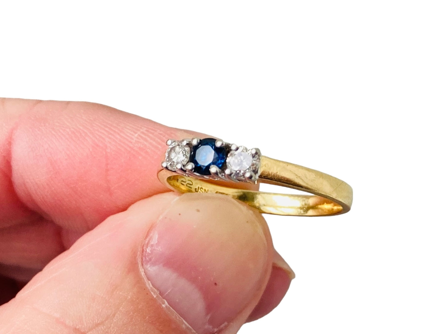 18ct Gold Sapphire & Diamond Ring