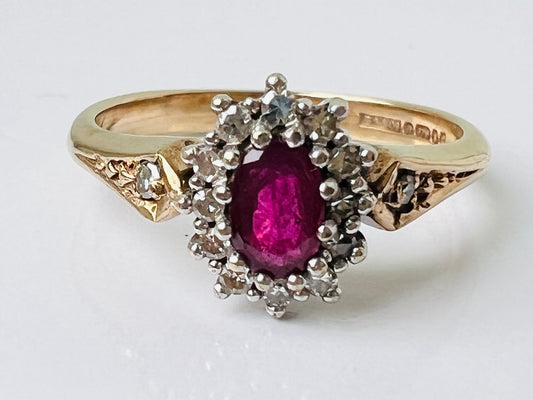 Vintage 9ct Gold Ruby & Diamond Ring