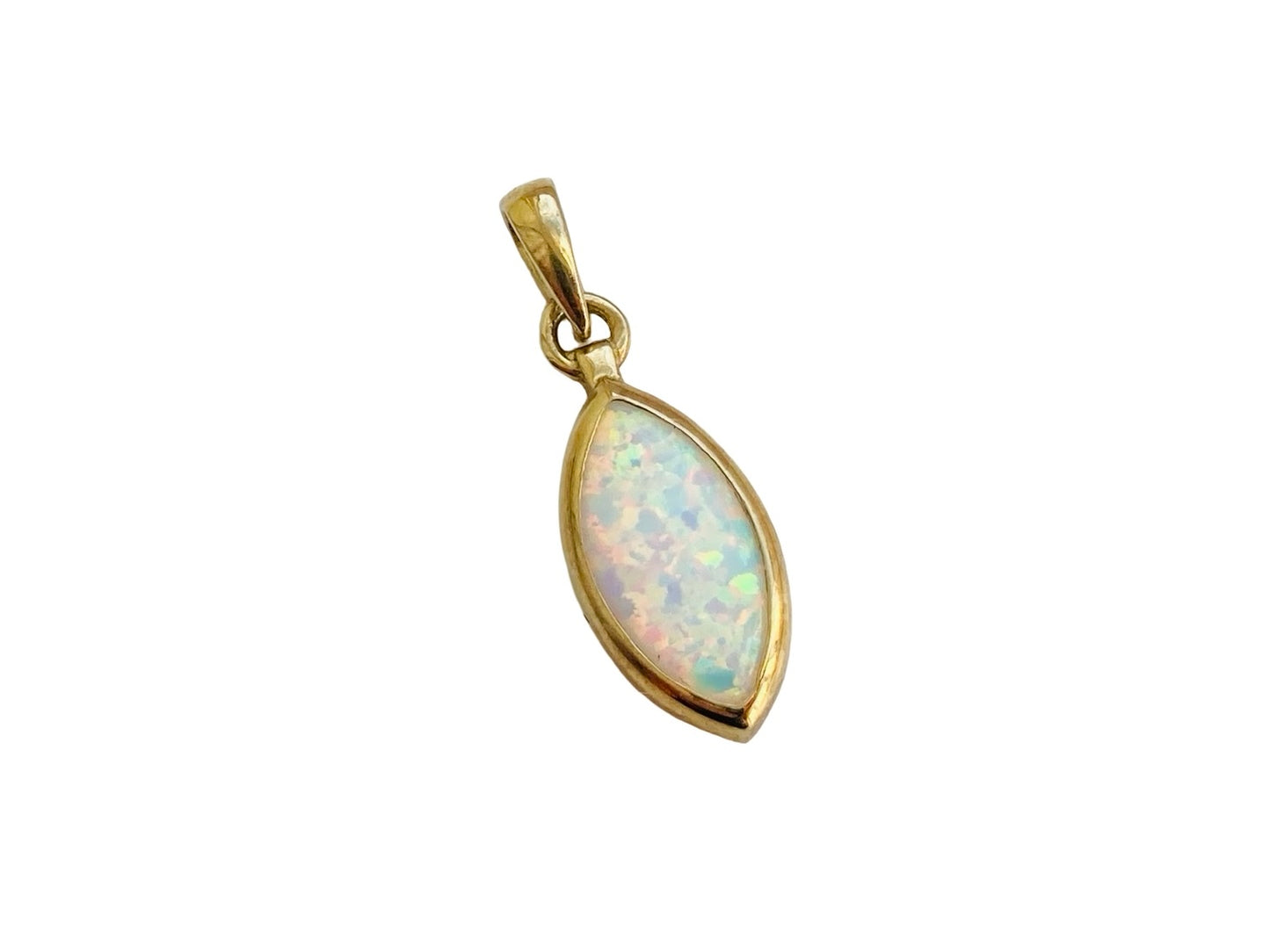 9ct Gold Synthetic Opal Pendant
