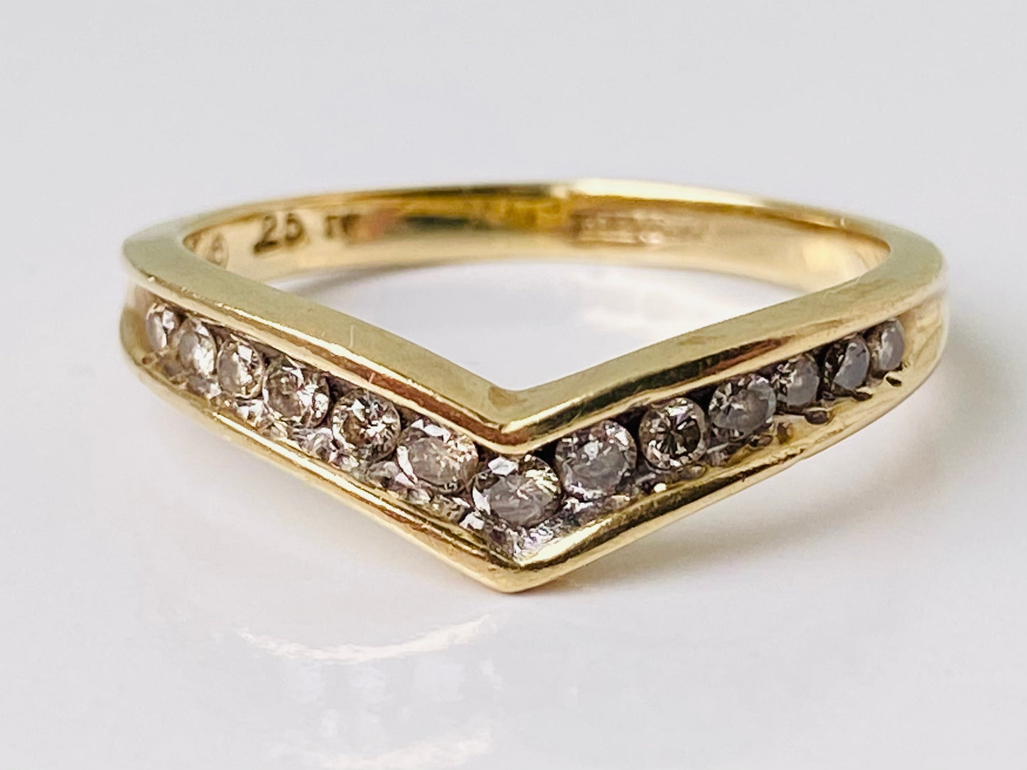 9ct Gold Diamond Wishbone Ring