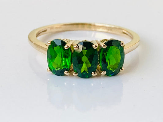 9ct Gold Diopside Ring