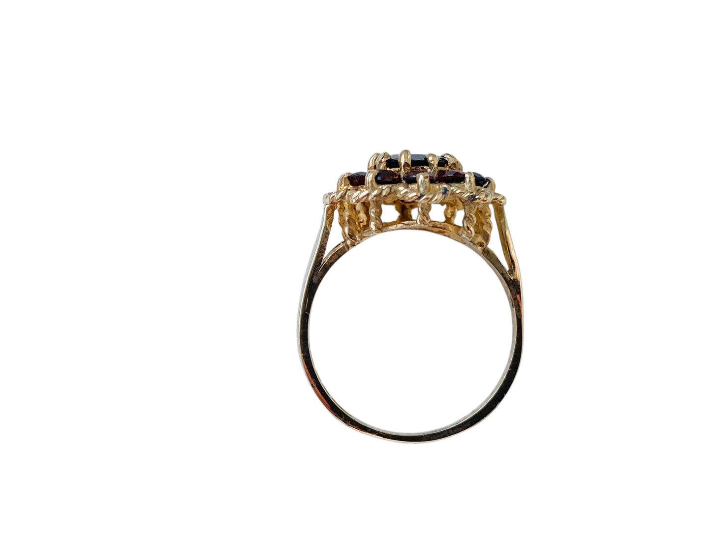 Vintage 9ct Gold Garnet Ring
