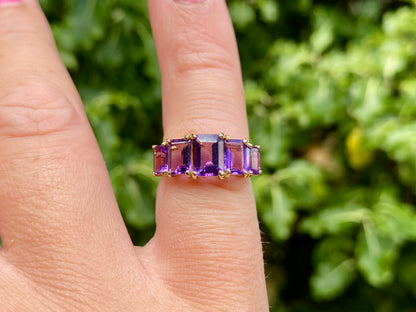 9ct Gold Amethyst Ring